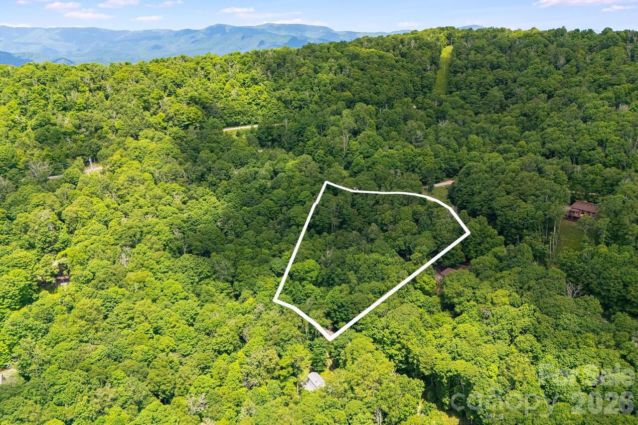 Listing Photo 12