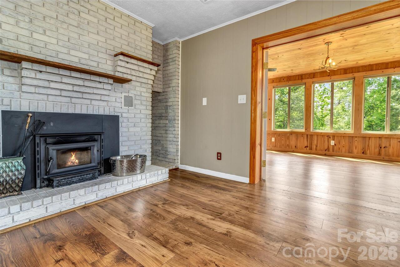 Listing Photo 19