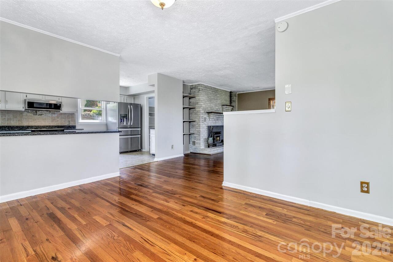 Listing Photo 27