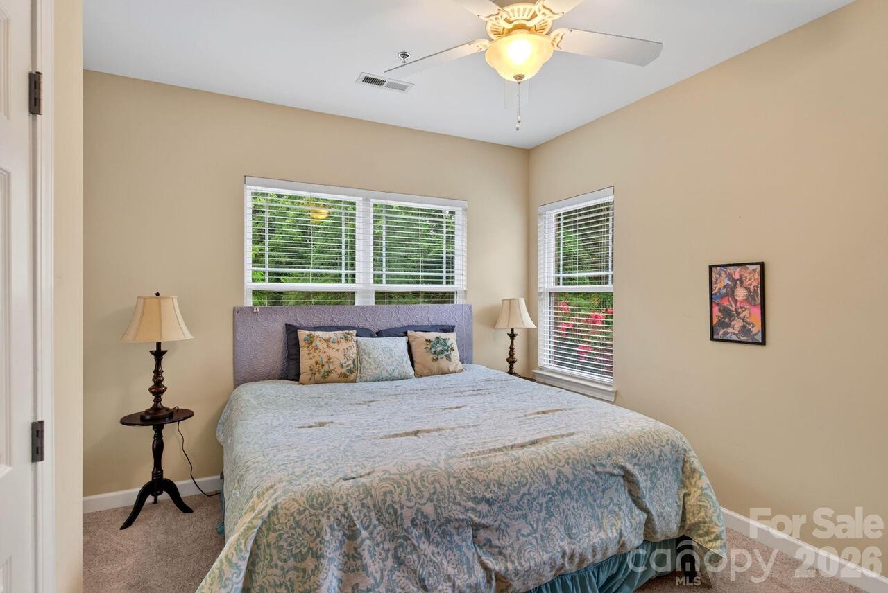 Listing Photo 29