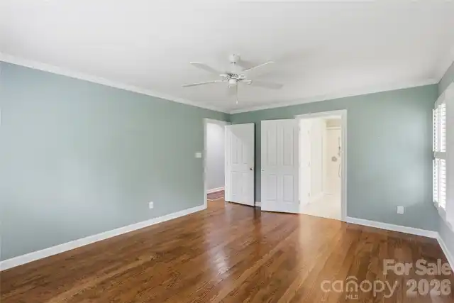 Listing Photo 17