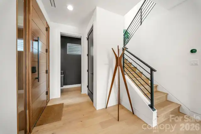 Listing Photo 22