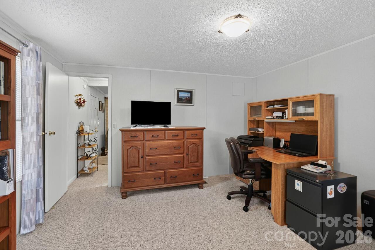 Listing Photo 32