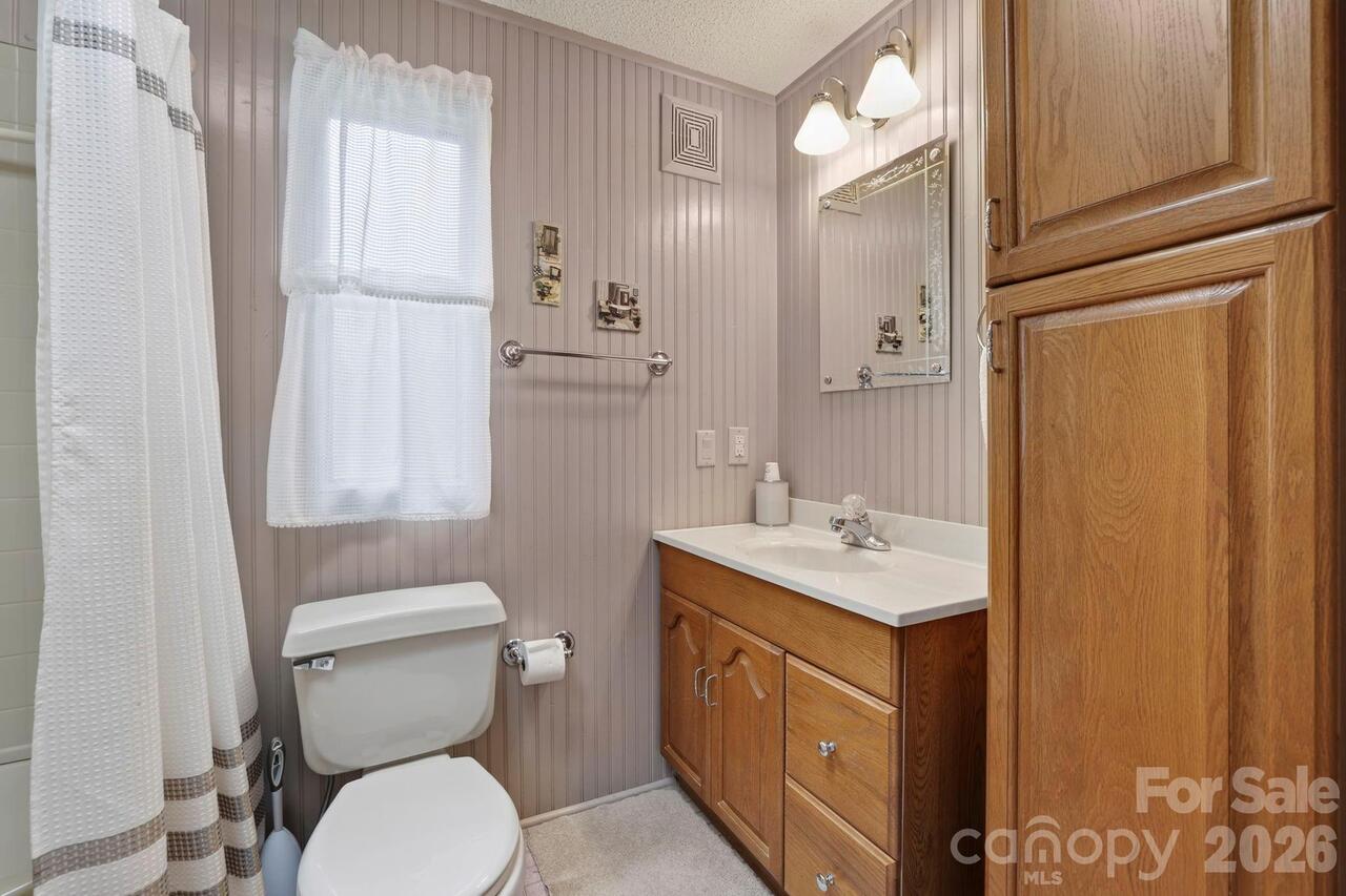 Listing Photo 37