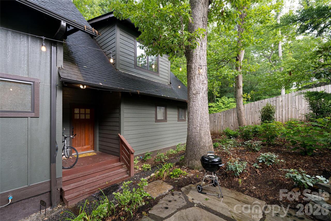 Listing Photo 29