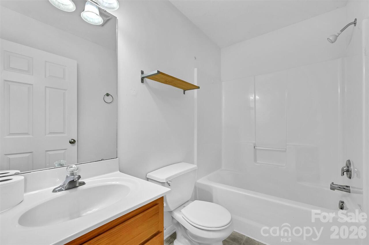 Listing Photo 13