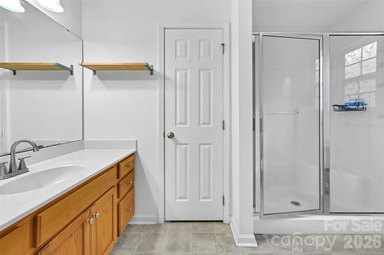 Listing Photo 14