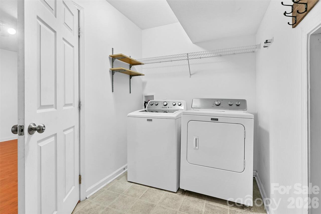 Listing Photo 21