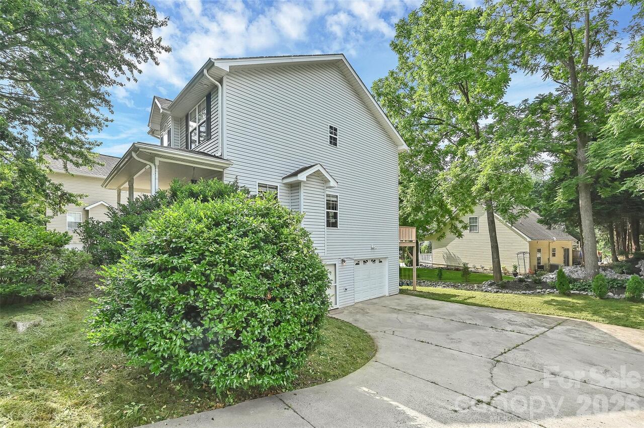 Listing Photo 25