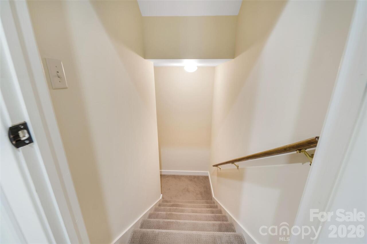 Listing Photo 34