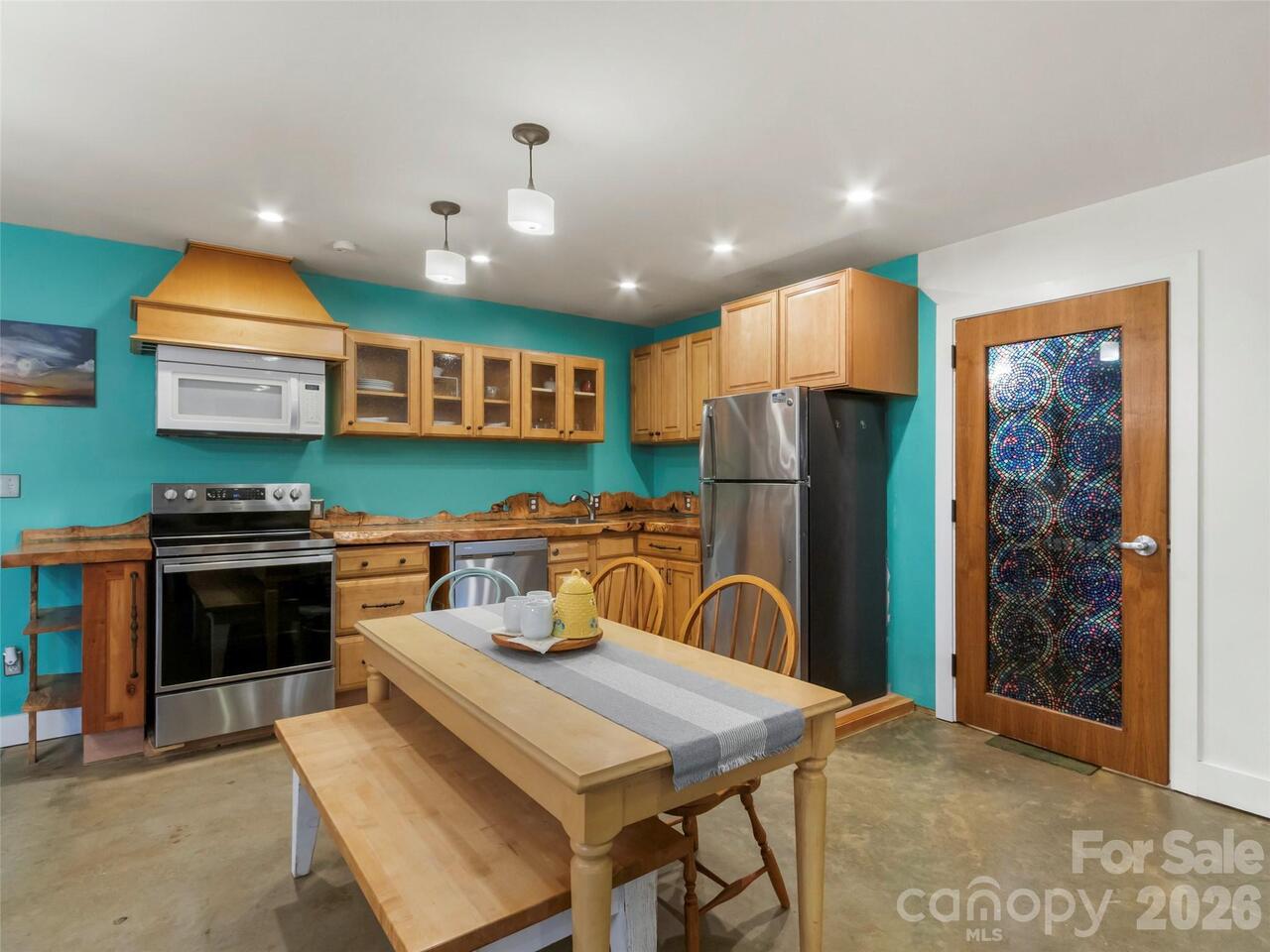 Listing Photo 35