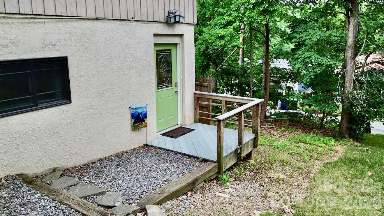 Listing Photo 28