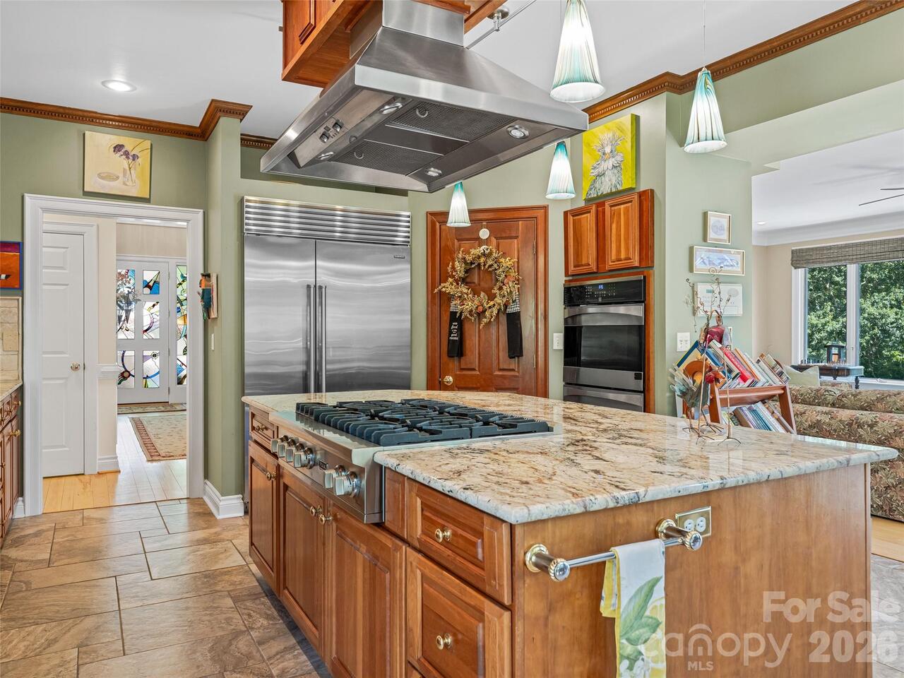 Listing Photo 15