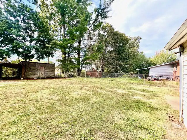 Listing Photo 27