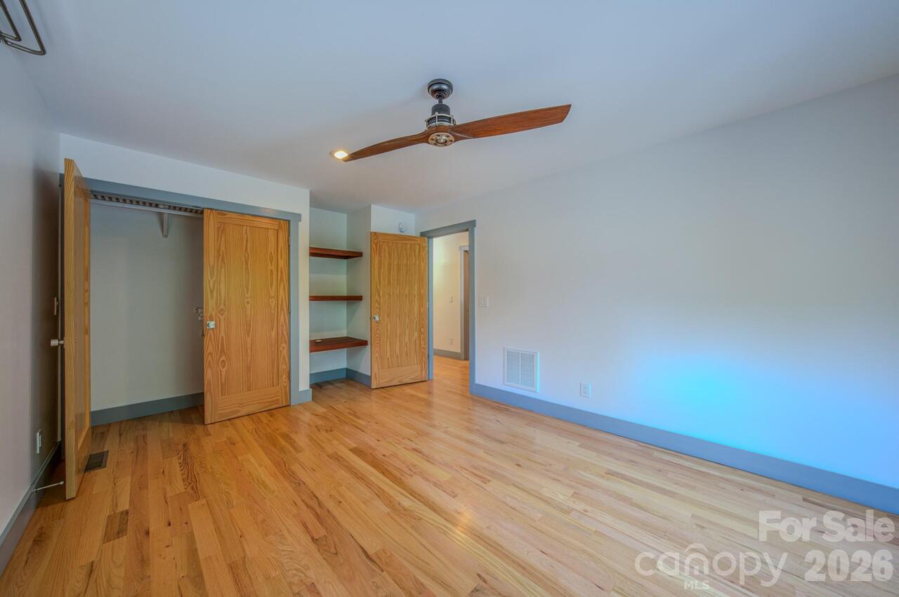 Listing Photo 31