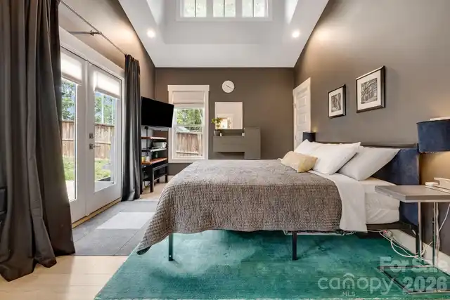 Listing Photo 21