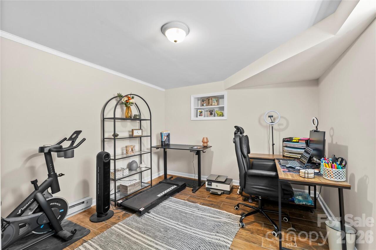 Listing Photo 25