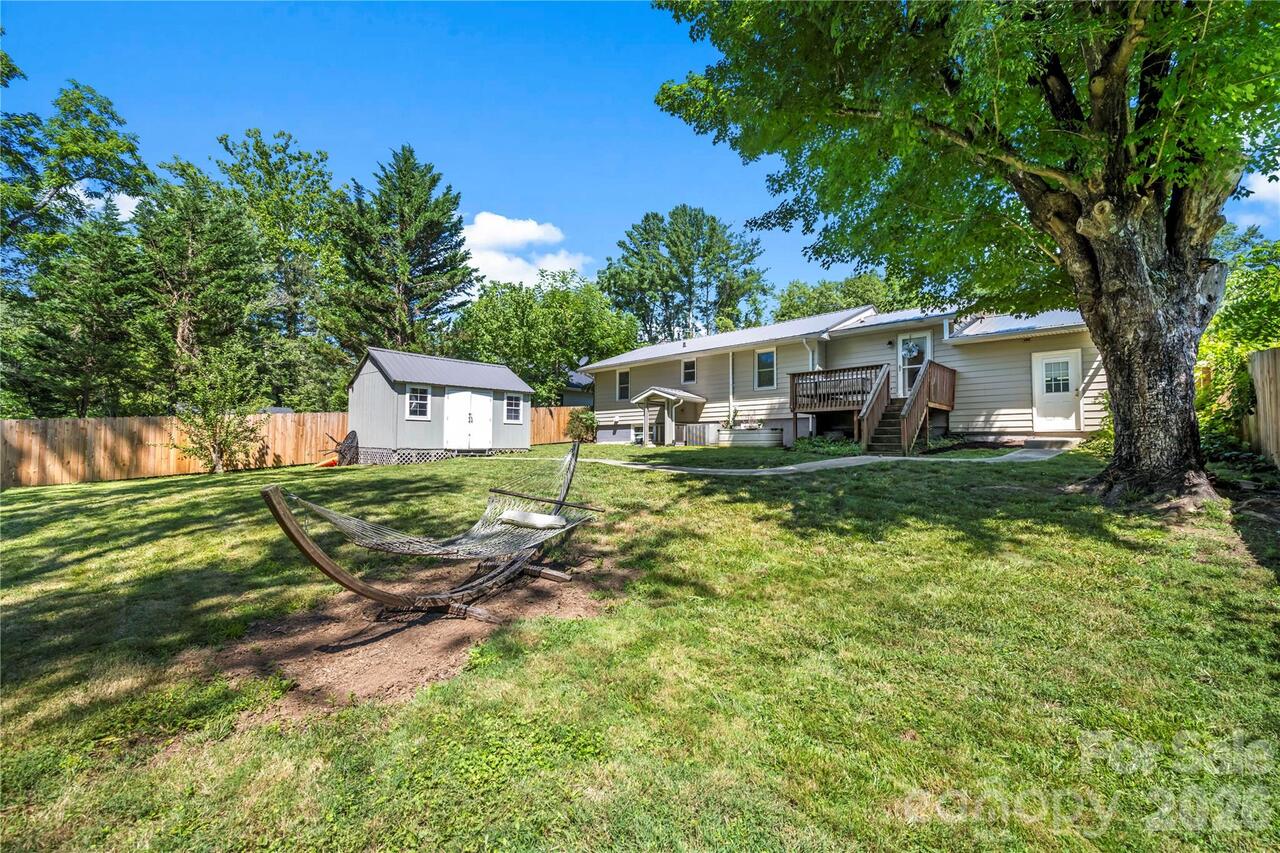 Listing Photo 32