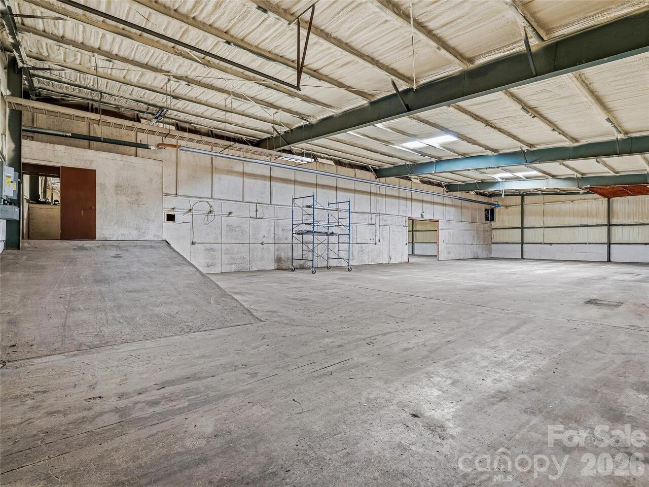 Listing Photo 15