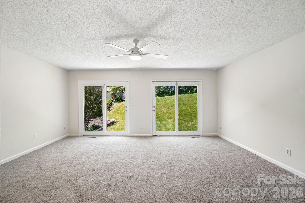 Listing Photo 28