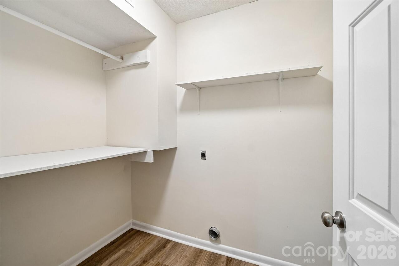 Listing Photo 32