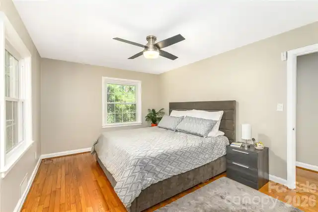 Listing Photo 14