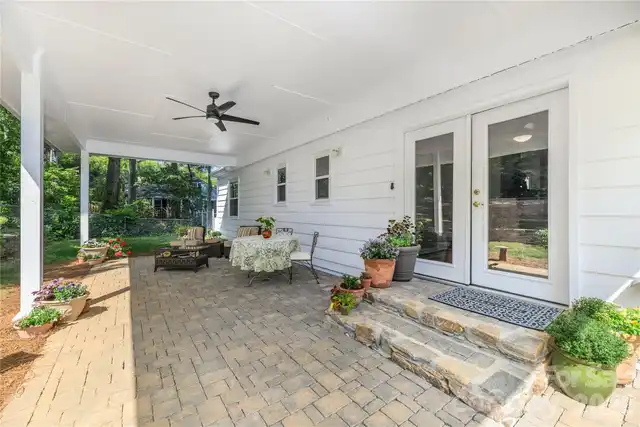 Listing Photo 22