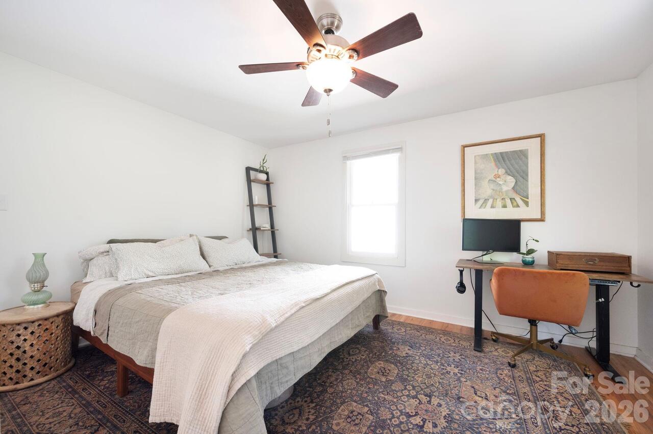 Listing Photo 13