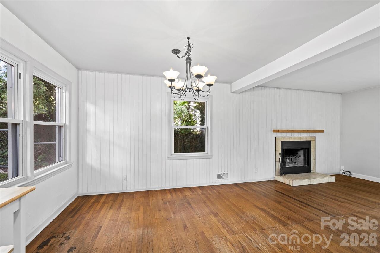 Listing Photo 7