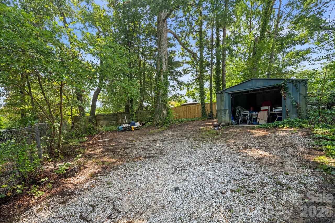 Listing Photo 22