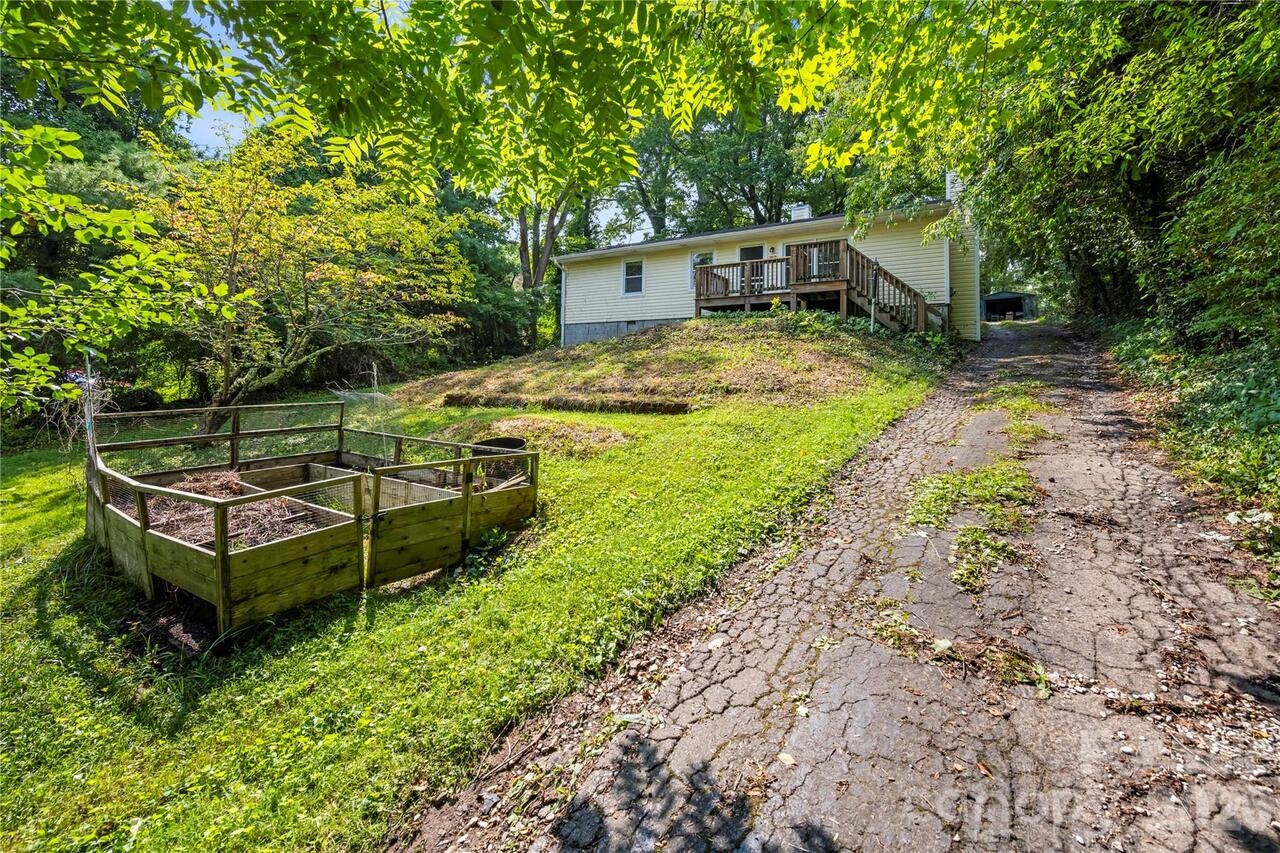 Listing Photo 24