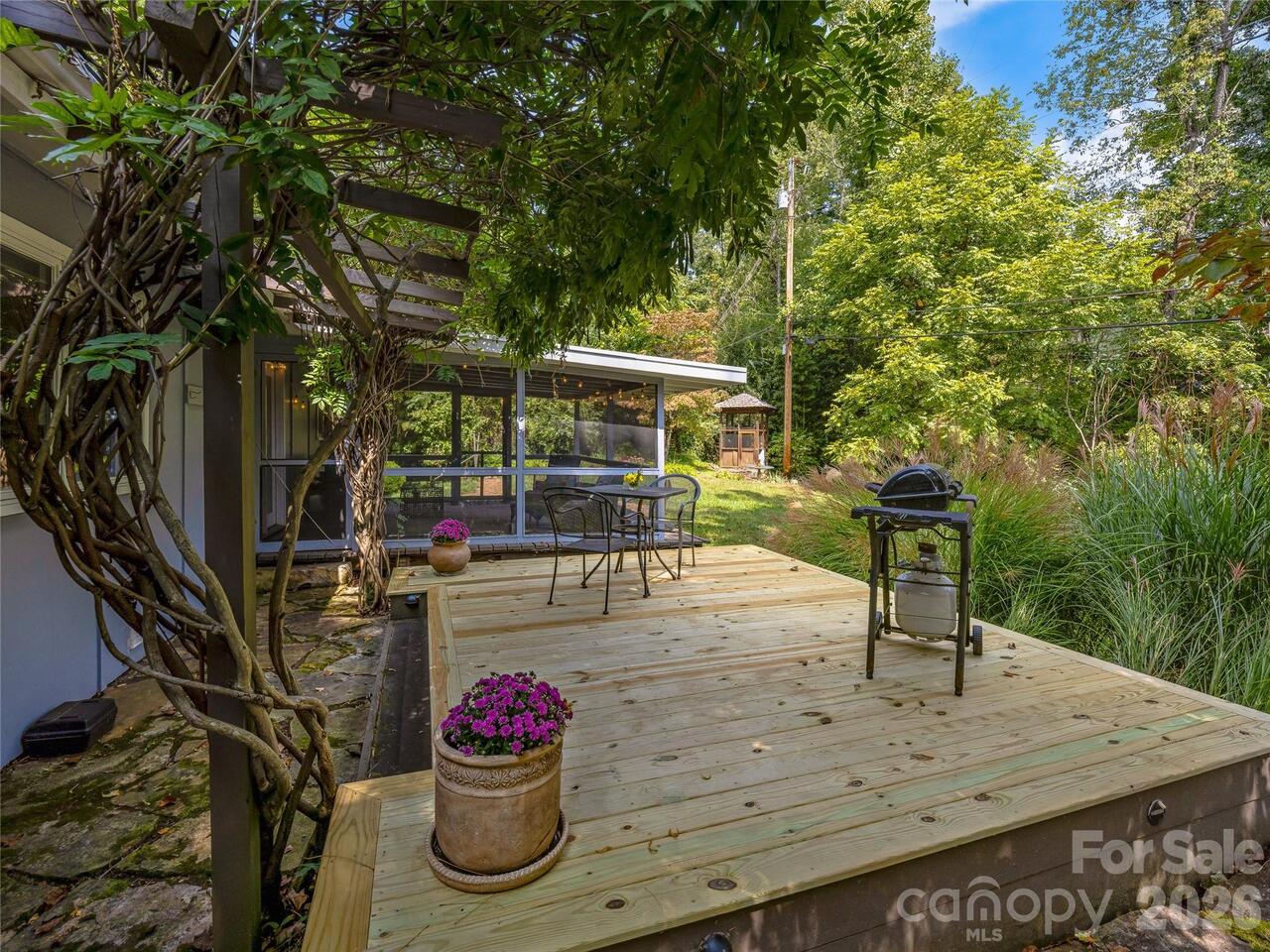 Listing Photo 31