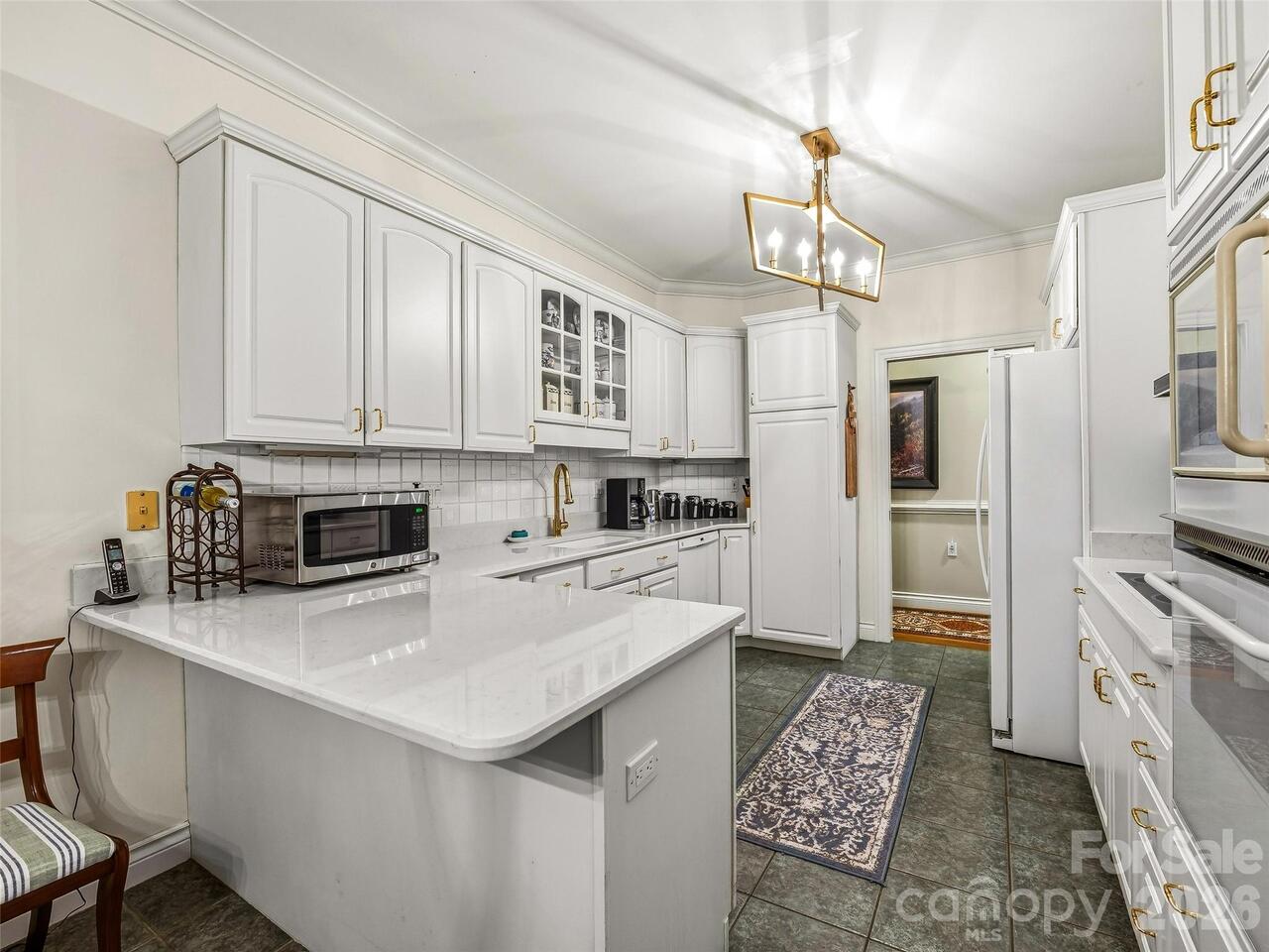 Listing Photo 15