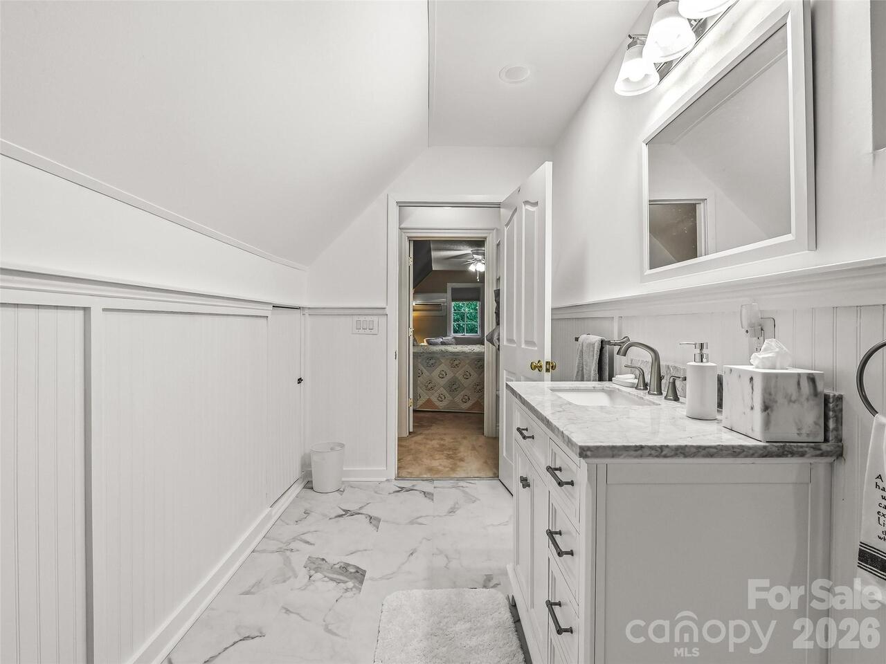 Listing Photo 38