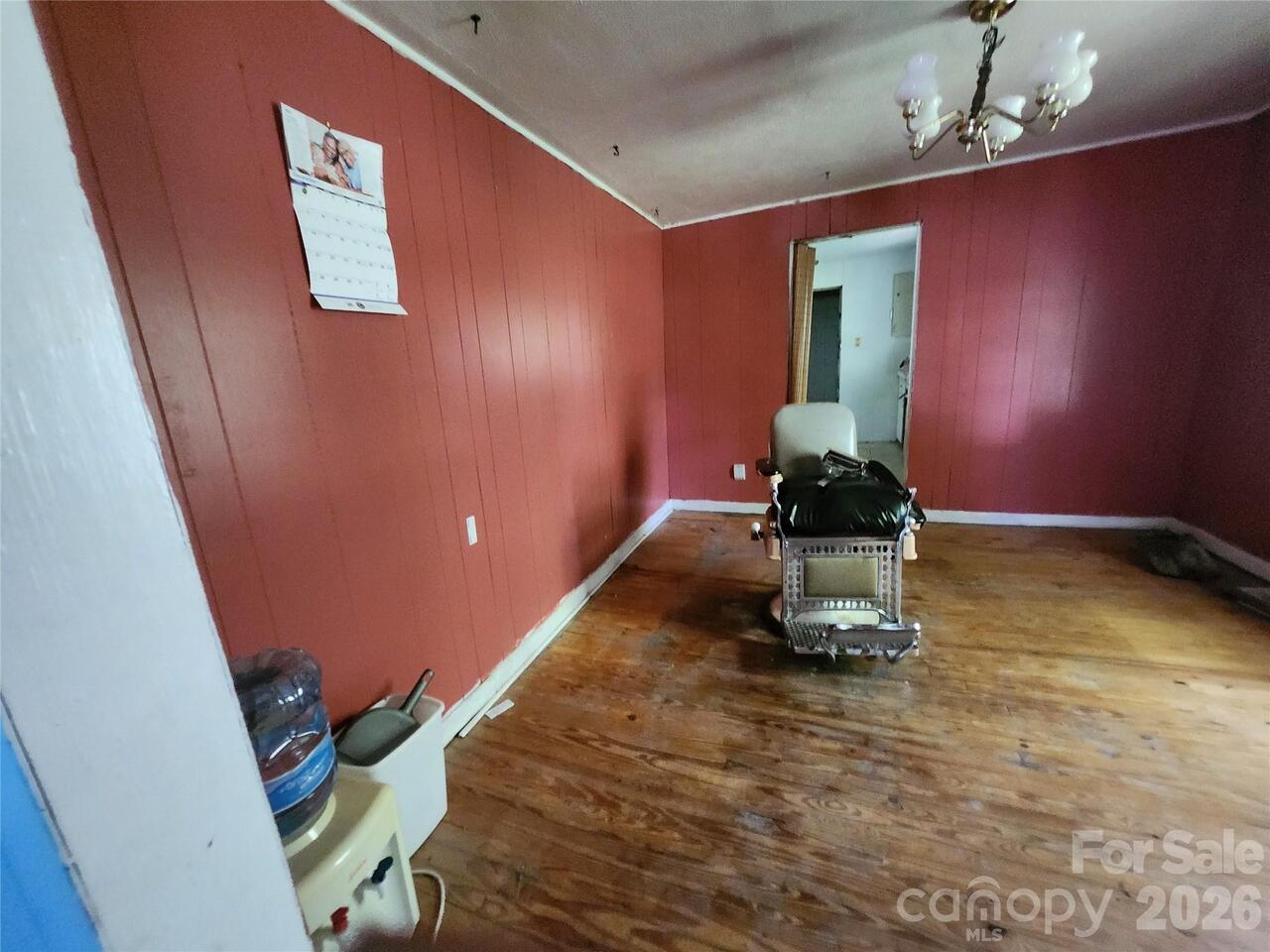 Listing Photo 5