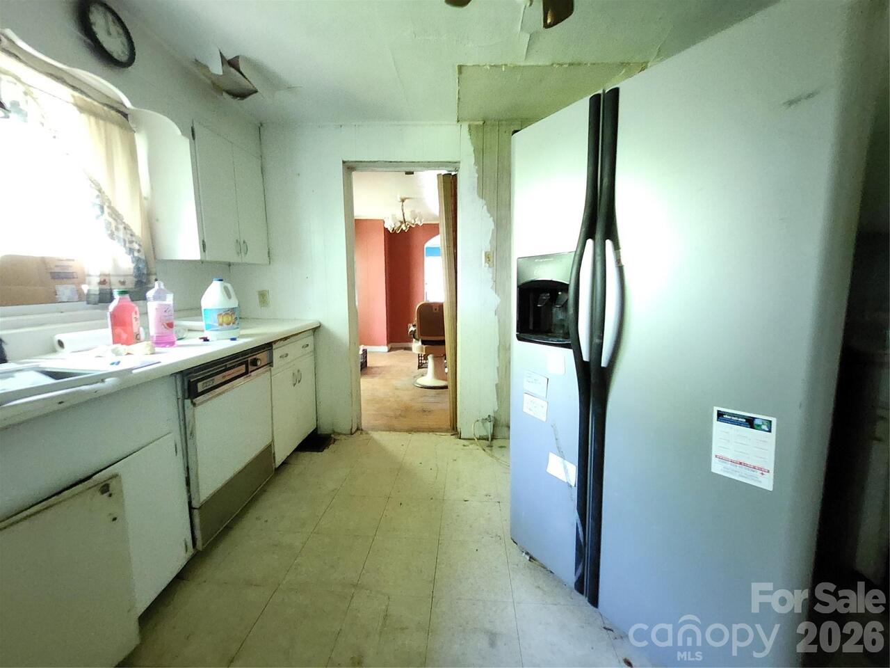 Listing Photo 6