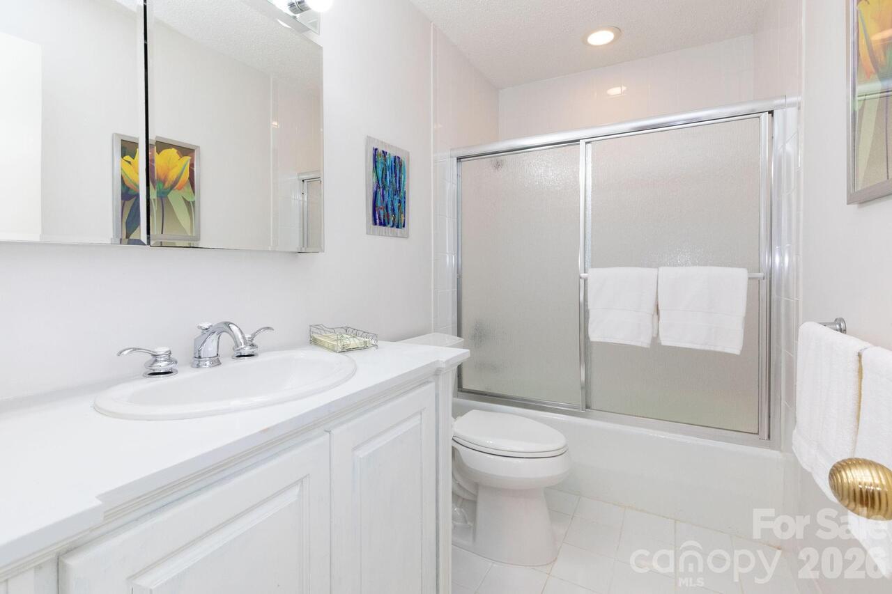 Listing Photo 15