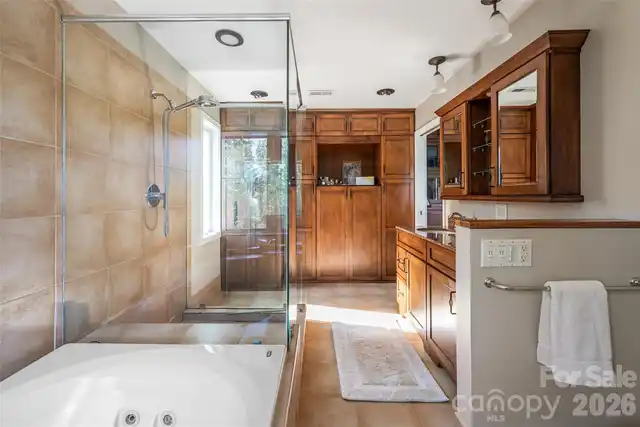 Listing Photo 26