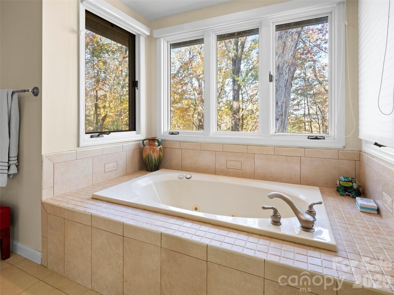 Listing Photo 13