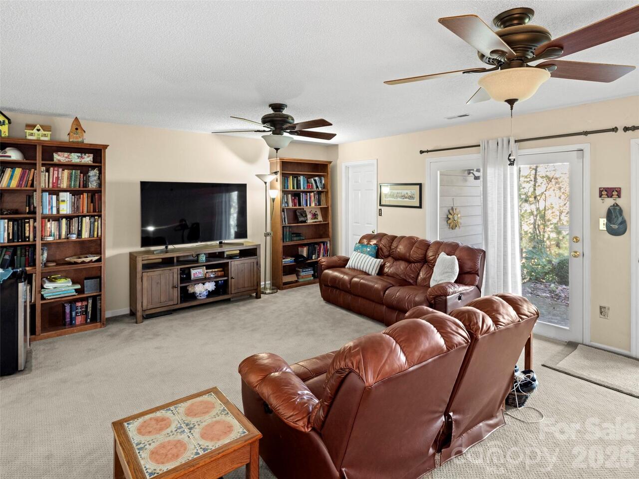 Listing Photo 17