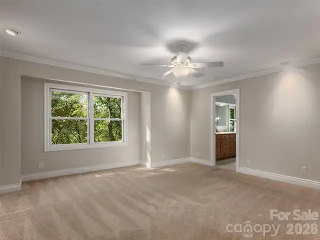 Listing Photo 23