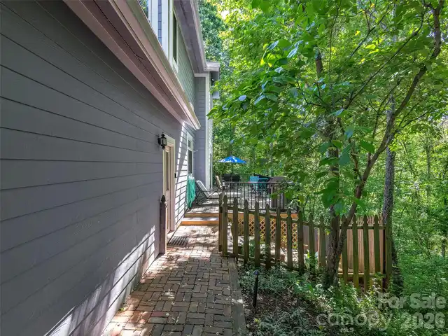 Listing Photo 42