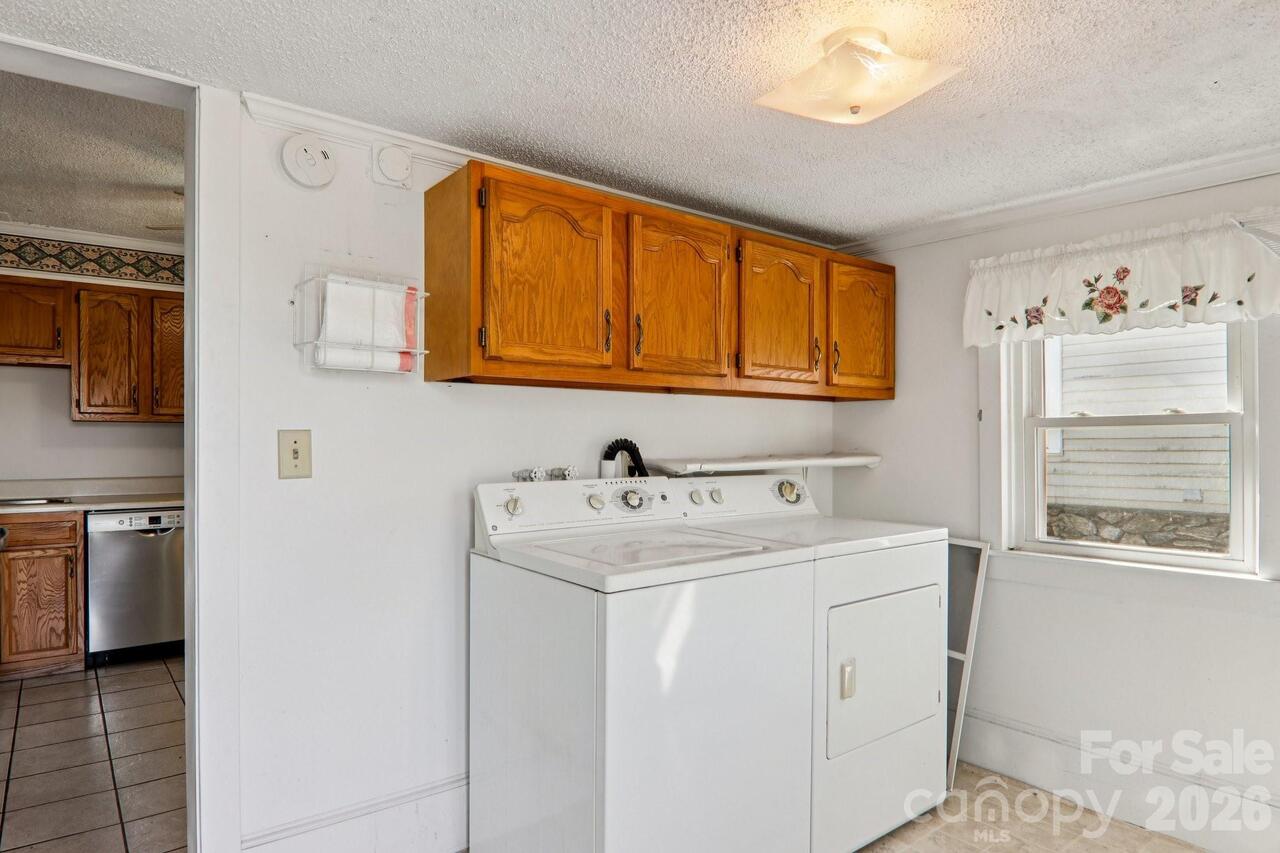 Listing Photo 23