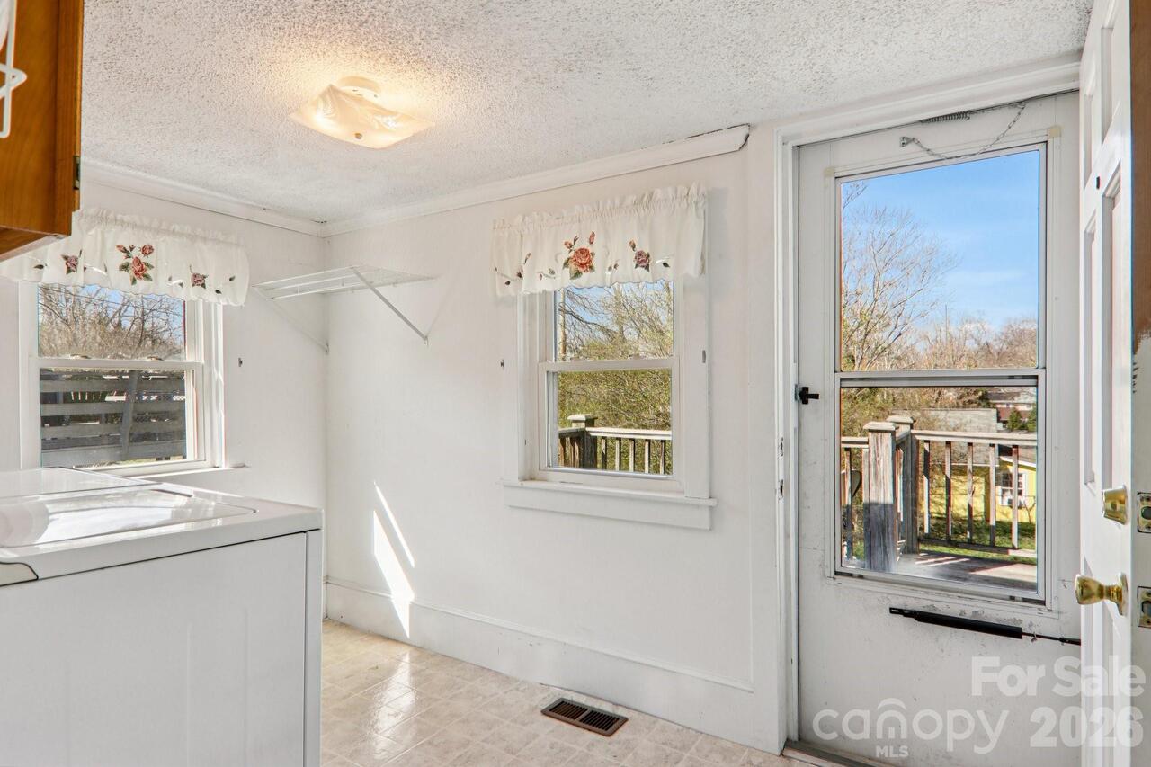 Listing Photo 27