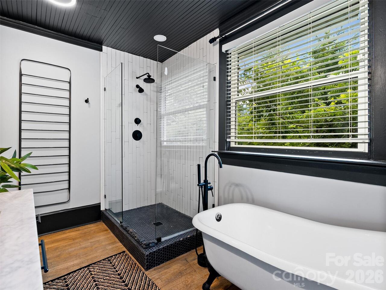 Listing Photo 18