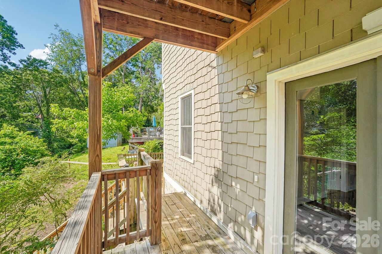 Listing Photo 35