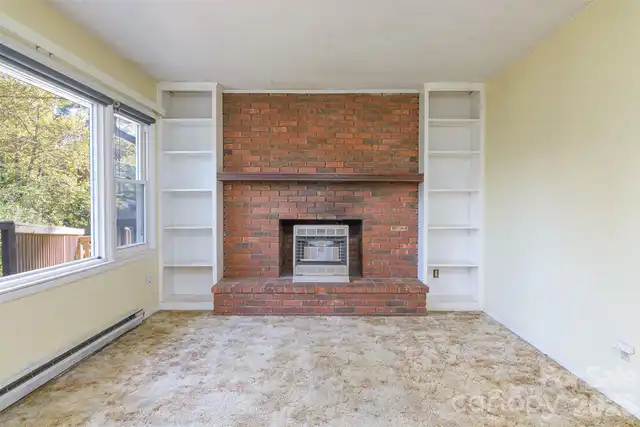 Listing Photo 7