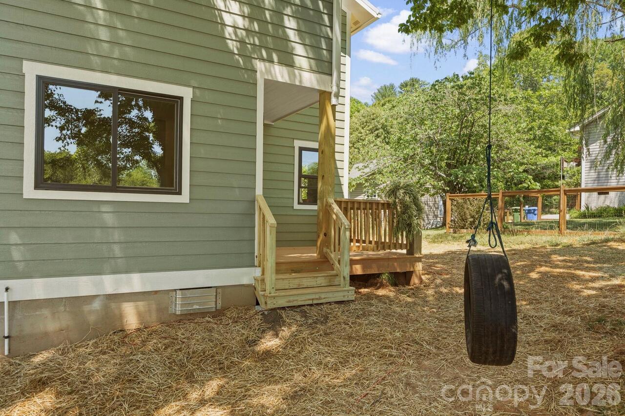 Listing Photo 36