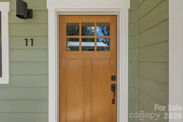 Listing Photo 11