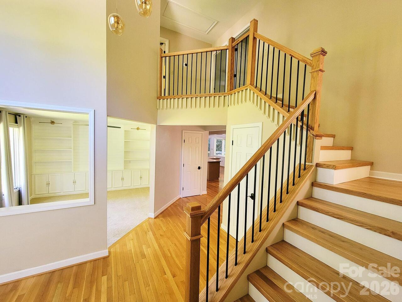 Listing Photo 11